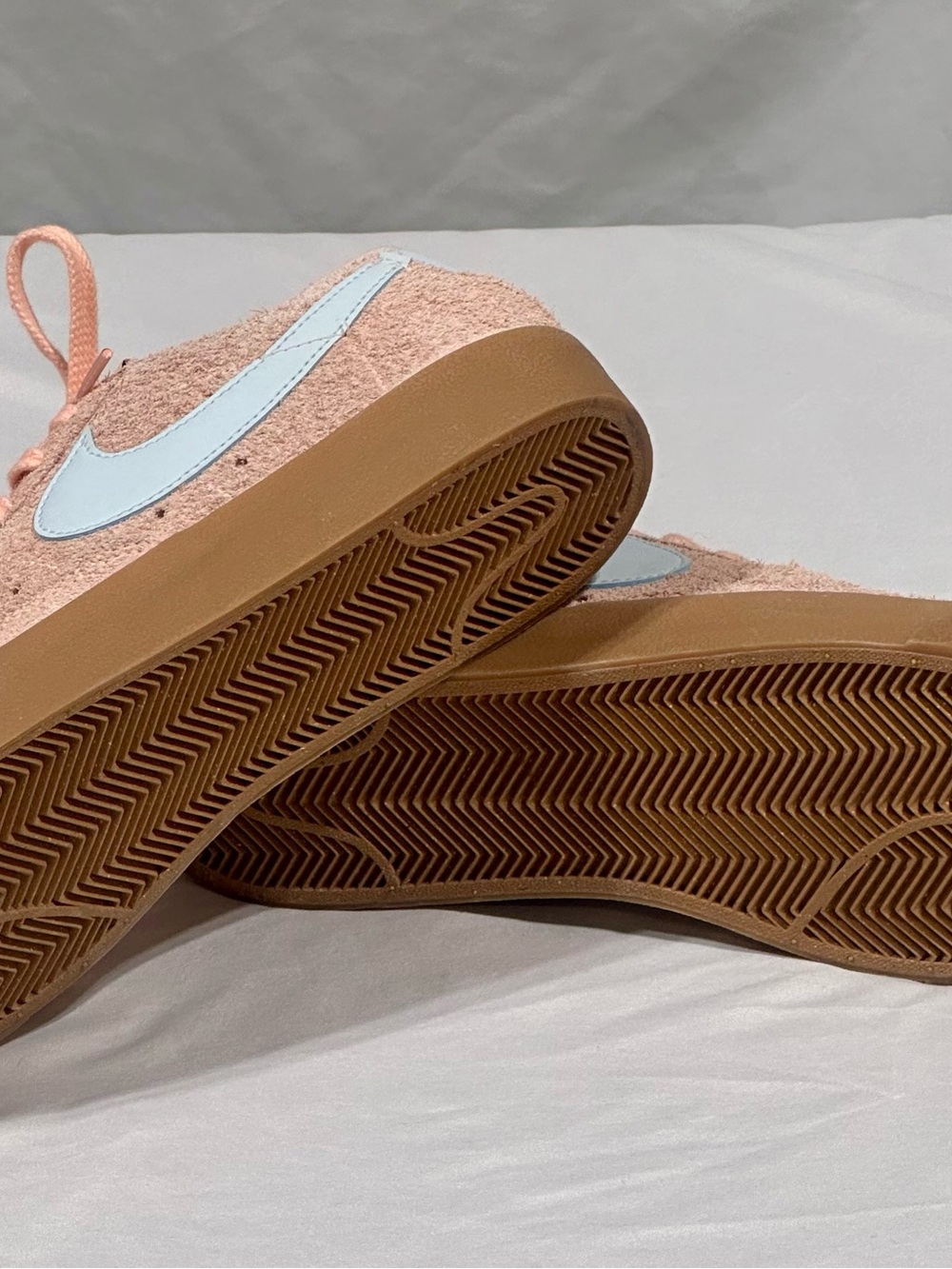 Nike Blazer Low Platform Suede Sneakers Peach & Blue Gum Sole Women’s 10 - Picture 6 of 15
